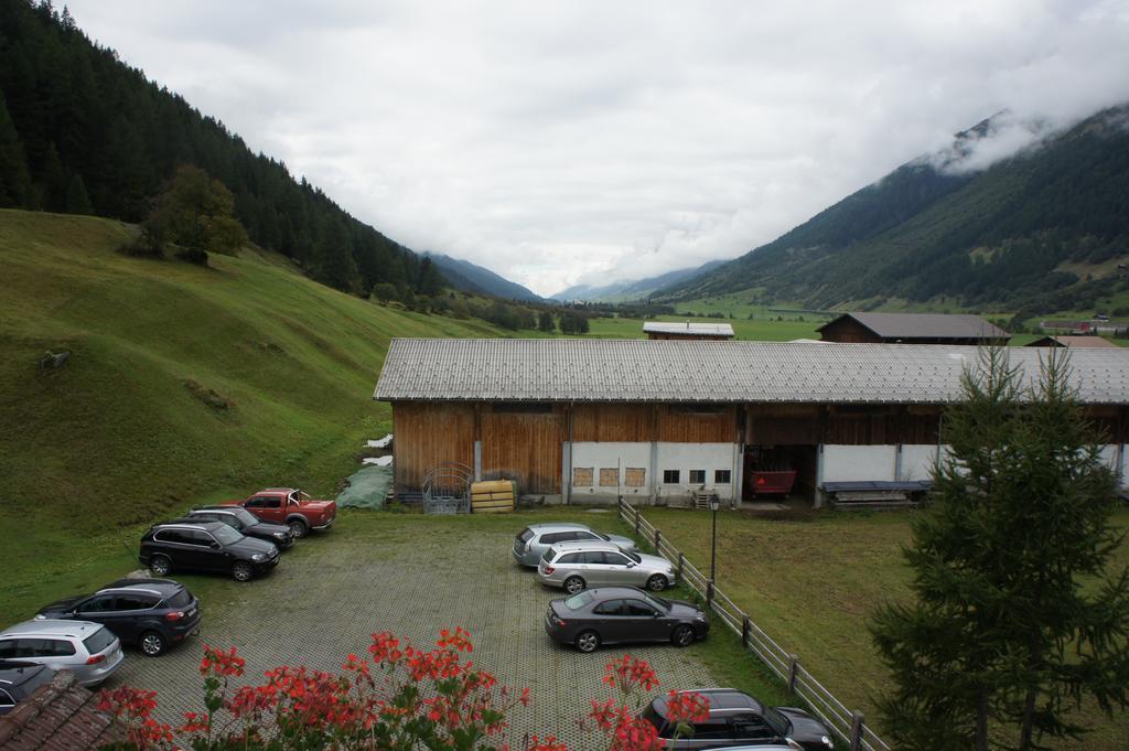 Hotel Alpenhof Oberwald Εξωτερικό φωτογραφία