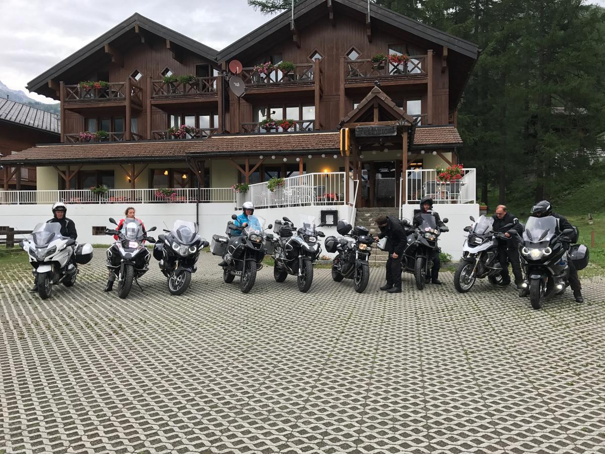 Hotel Alpenhof Oberwald Εξωτερικό φωτογραφία